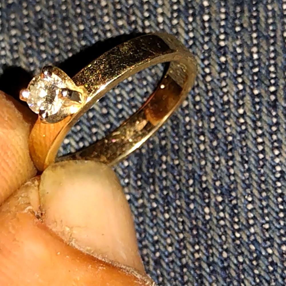 Vintage engagement ring. 14k size 6
